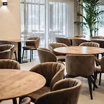 Park Hotel