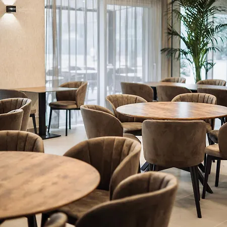 Park Hotel